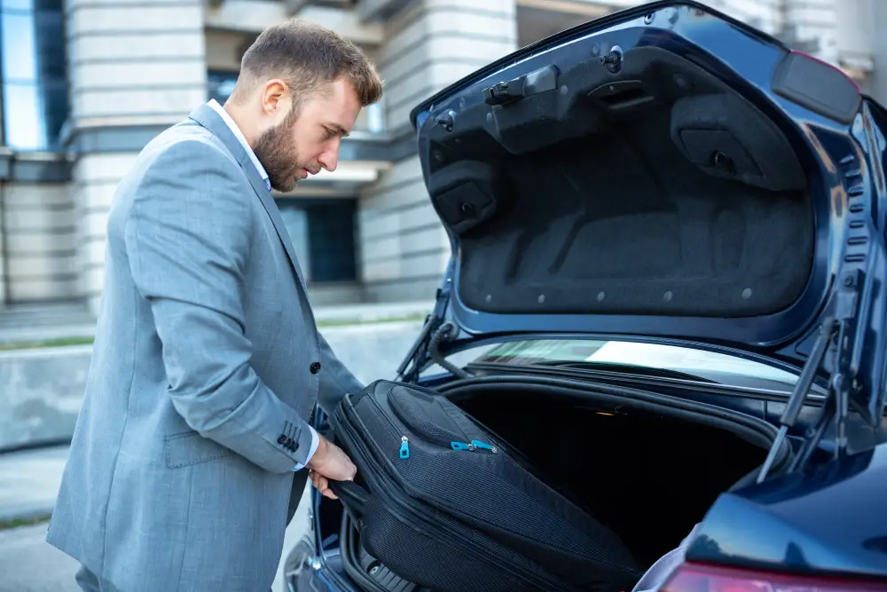 Luxury Airport Transfers Vs. Taxis - Which One Wins?